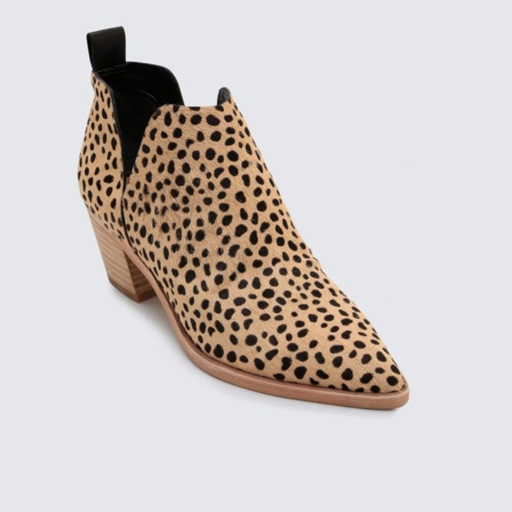 Dolce vita leopard booties